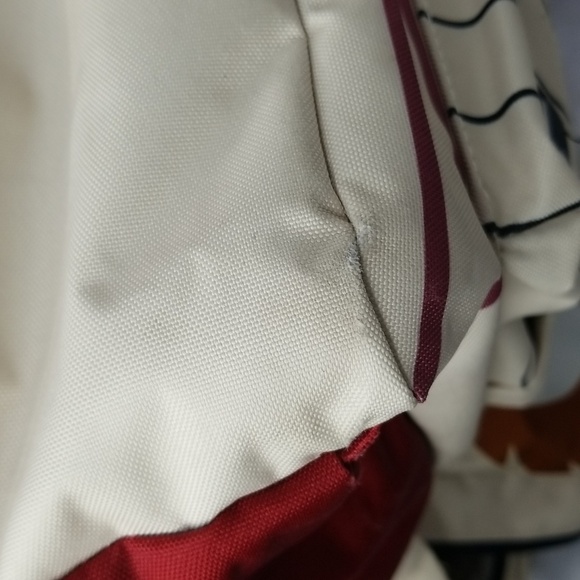 Loungefly Horror:IT Pennywise Backpack - Picture 8 of 8